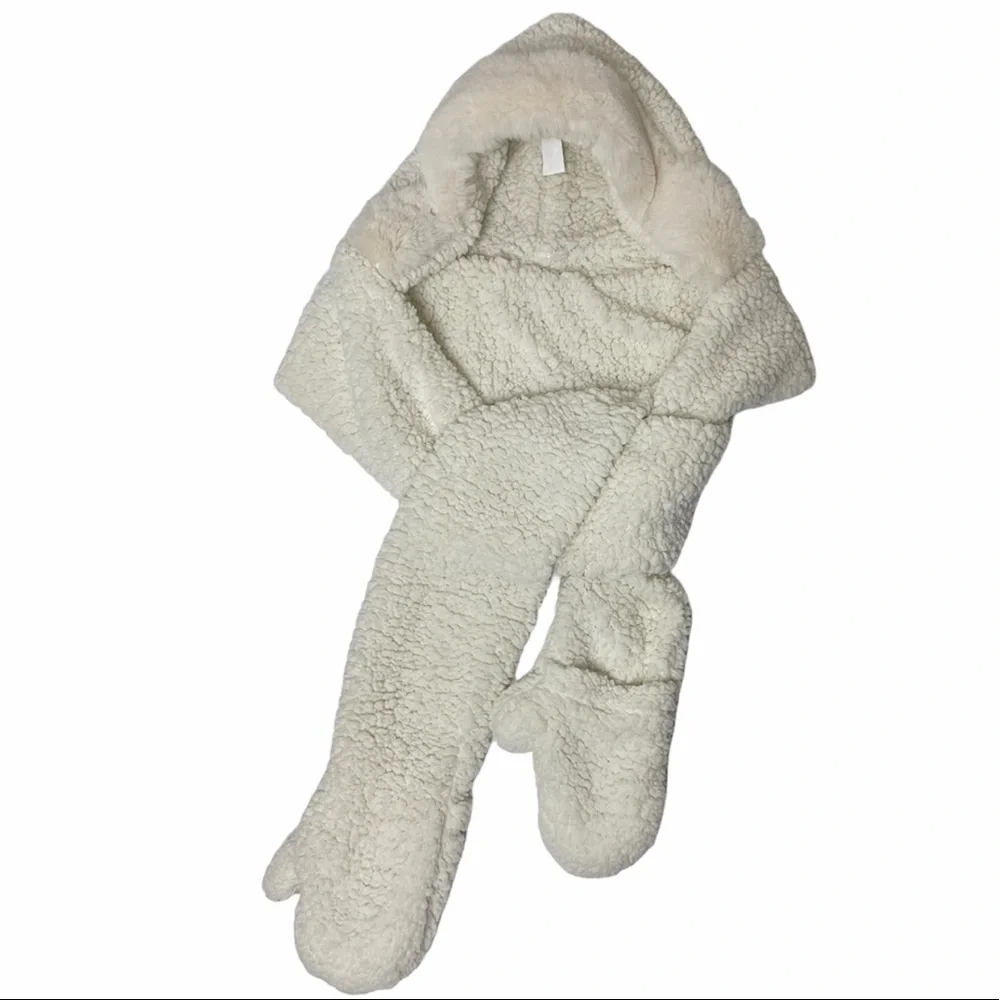Luxury Hat Scarf Gloves in 1 Set Burgundy Winter White Beige Ivory Womens